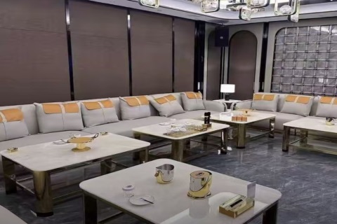 张家界夜场KTV招聘启事 绽放光彩的舞台等你加入